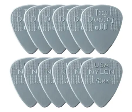 Dunlop Nylon Standard Picks 0,73 mm Confezione da 12 (Player‘s Pack) Super Prezzo