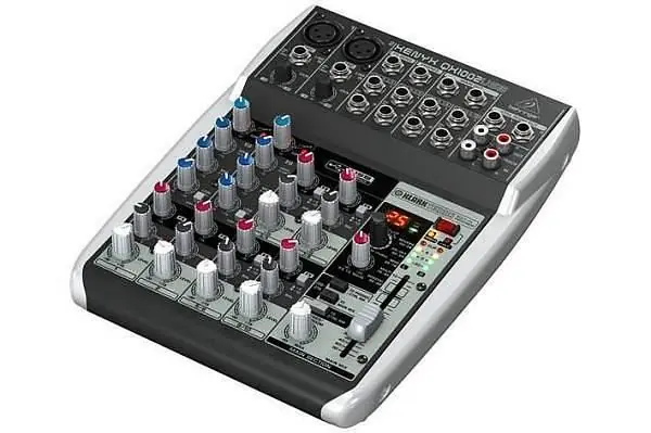 Offerta Lampo Behringer Xenyx QX1002USB - mixer compatto con compressori