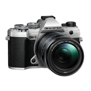 Kit OM System OM-5 avec M.Zuiko Digital ED 14-150mm F4-5.6 II – corps argenté Popolare