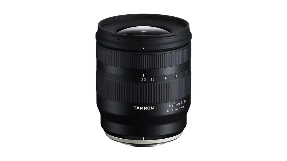 Nuova Collezione Tamron 11–20 mm F2,8 DI III-A RXD mit Fuji-X-Anschluss – Kameraobjektiv
