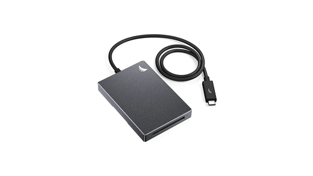 Lector externo de tarjetas de memoria CFast 2.0 Esclusivo