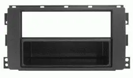 Ultima Occasione Phonocar 03392 Mascherina 1/2 DIN per Smart Fortwo 07-10 Four Four 04-06 colore nero